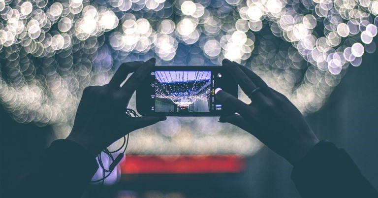 How Smartphones Have Changed the Camera Industry